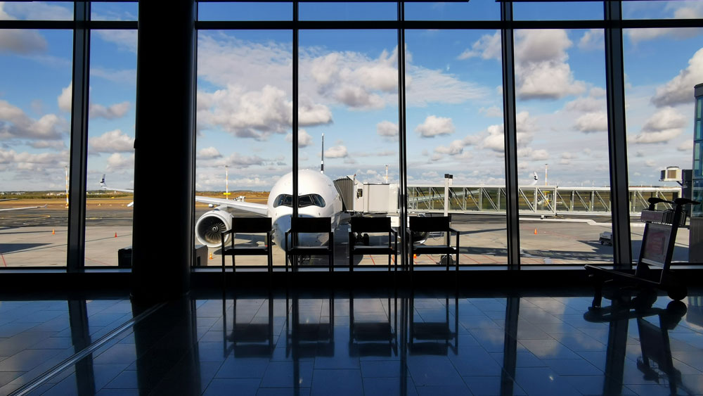 Lentokenttä, lentokone