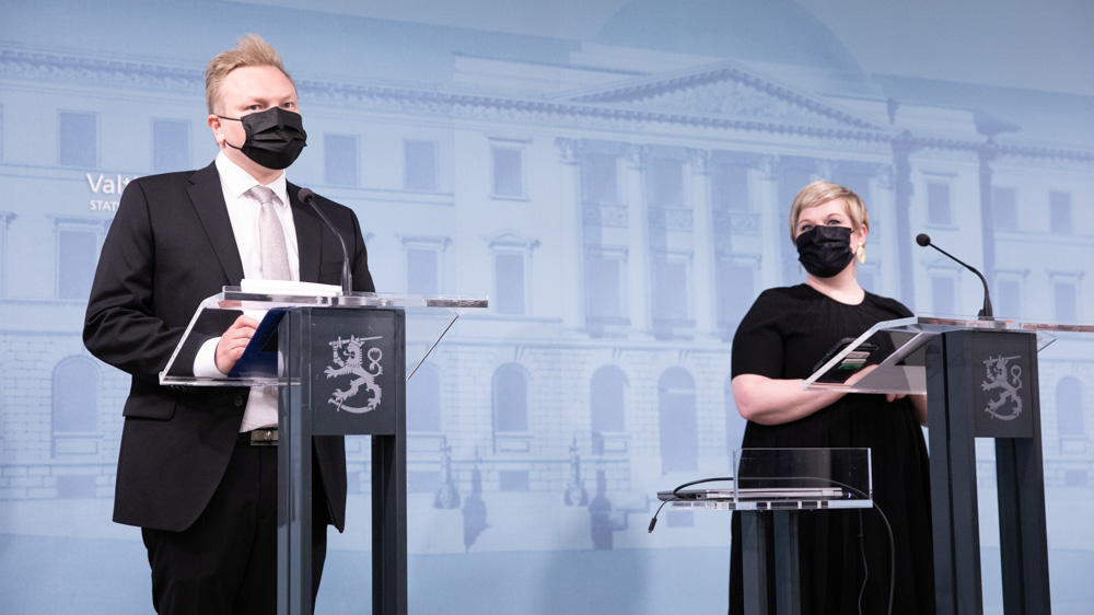 Photo: Matti Vanhanen, Annika Saarikko ja Antti Kurvinen